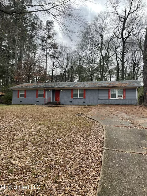 405 Forest Ave, Jackson, MS 39206 photo 1