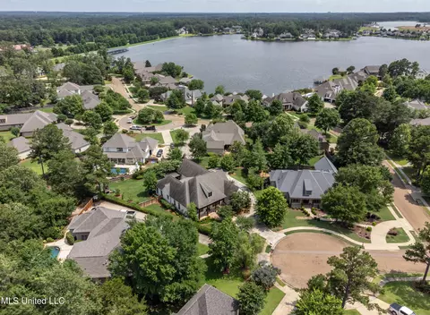 View/Area - 202 Cedar Woods Cir, Madison, MS 39110 photo 5 of 6