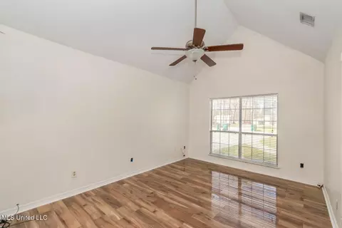 Living - 6904 Andover St, Moss Point, MS 39563 photo 1 of 1