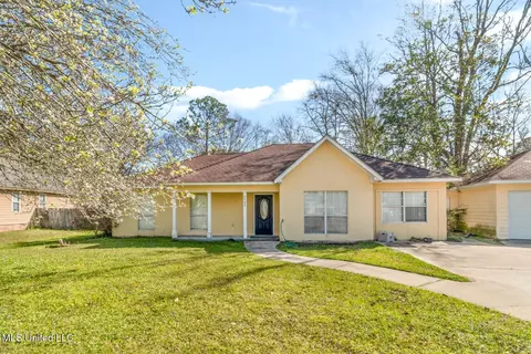 Exterior - 6904 Andover St, Moss Point, MS 39563 photo 3 of 3