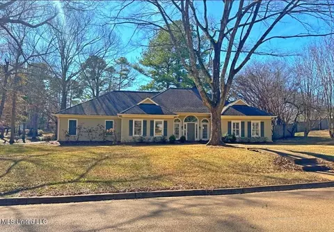 116 Oak Hollow Dr, Madison, MS 39110