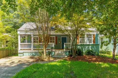 709 Corinne St, Hattiesburg, MS 39401