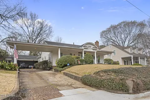 1827 Saint Ann St, Jackson, MS 39202 photo 2