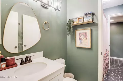 Bath - 111 Warwick St, Long Beach, MS 39560 photo 1 of 2