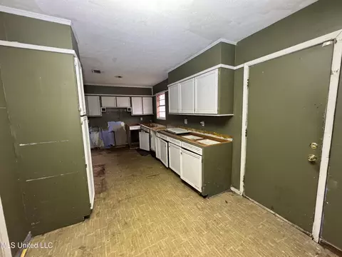 1549 David Dr, Jackson, MS 39209 photo 8