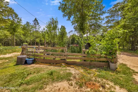 172 Albert Davis Rd # A, Lucedale, MS 39452 photo 37