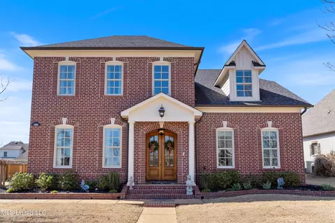 4833 E Delbridge Ct, Olive Branch, MS 38654