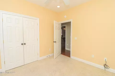 Bedroom - 262 Lighthouse Ln, Brandon, MS 39047 photo 6 of 15