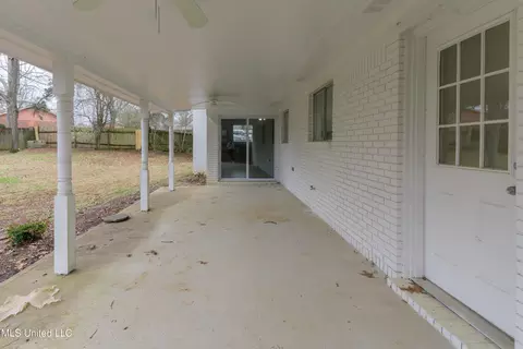 Exterior - 211 William Dr, Clinton, MS 39056 photo 10 of 17