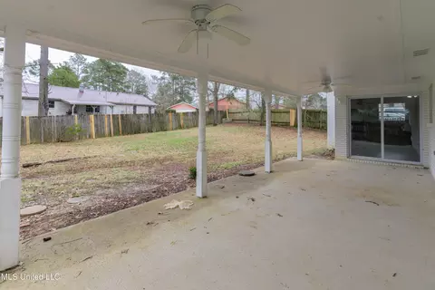 Exterior - 211 William Dr, Clinton, MS 39056 photo 9 of 17