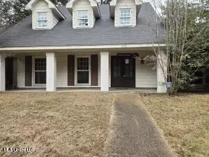 108 Foxgate Pl, Jackson, MS 39211