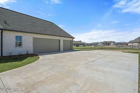 Exterior - 227 Disciple Dr, Brandon, MS 39047 photo 11 of 11
