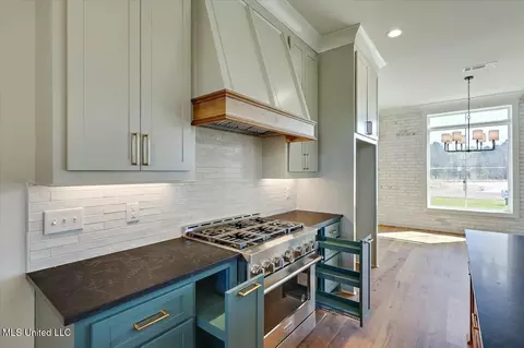 Kitchen - 227 Disciple Dr, Brandon, MS 39047 photo 5 of 5