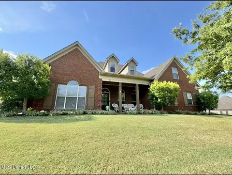 Exterior - 75 Cobblestone Ln N, Hernando, MS 38632 photo 2 of 7