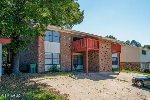 407 N 40th Ave, Hattiesburg, MS 39401