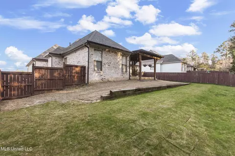 Exterior - 115 Long Leaf Way, Flowood, MS 39232 photo 9 of 12