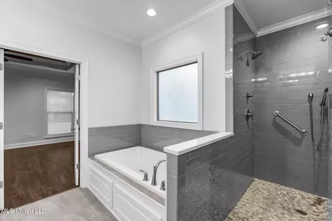 Bath - 115 Long Leaf Way, Flowood, MS 39232 photo 3 of 5
