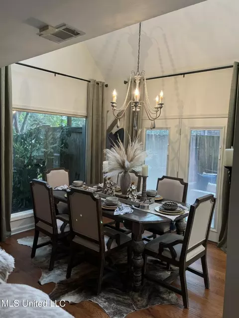 Dining - 101 S Second Ave, Cleveland, MS 38732 photo 1 of 1