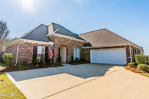 408 Copper Ridge Dr, Florence, MS 39073