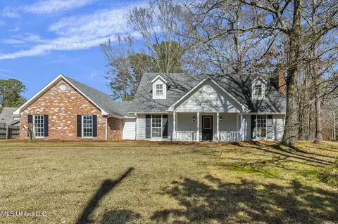 6040 Grants Ferry Rd, Brandon, MS 39047