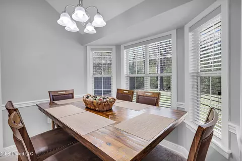 Dining - 417 Hemlock Dr, Flowood, MS 39232 photo 1 of 1