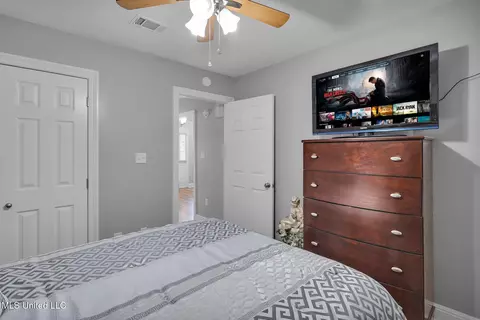 Bedroom - 417 Hemlock Dr, Flowood, MS 39232 photo 4 of 4