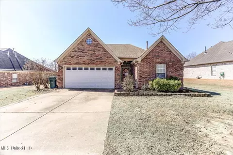 5925 Stafford Dr, Southaven, MS 38671