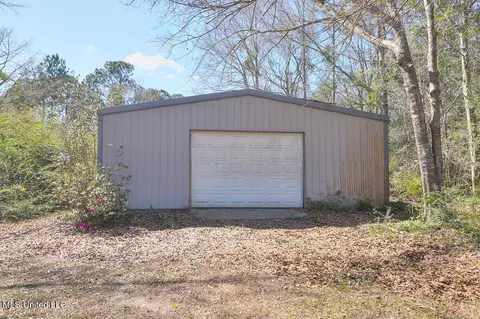 18442 Deer Dr, Saucier, MS 39574 photo 24
