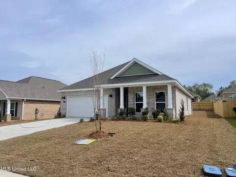 17776 Kelso Dr, D'iberville, MS 39540