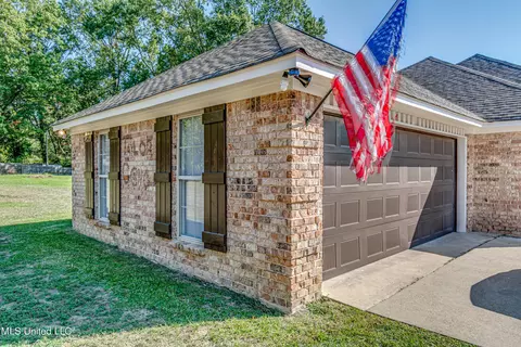 5554 Clinton Blvd, Jackson, MS 39209 photo 3
