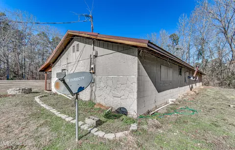 1403 Old Lake Rd, Brandon, MS 39042 photo 8