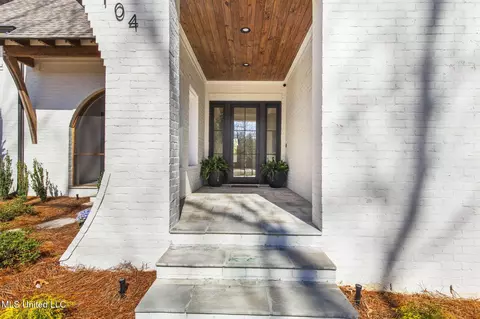 Exterior - 104 Langdon Bnd, Madison, MS 39110 photo 15 of 30