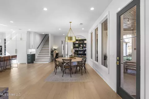 Dining - 104 Langdon Bnd, Madison, MS 39110 photo 2 of 4