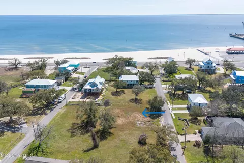 413 Gulf View Ave, Long Beach, MS 39560 photo 3