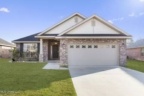 18200 Tiffany Renee Dr, Gulfport, MS 39503