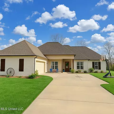 188 Catherine Blvd, Clinton, MS 39056