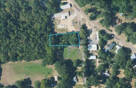 2109 Berthadale Rd, Mccomb, MS 39648 photo 1