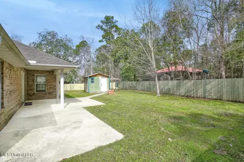 73638 N Diamondhead Dr, Diamondhead, MS 39525 photo 7