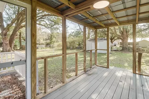 Exterior - 207 Gates Ave, Long Beach, MS 39560 photo 1 of 3