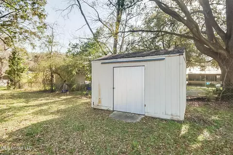 Exterior - 207 Gates Ave, Long Beach, MS 39560 photo 2 of 3