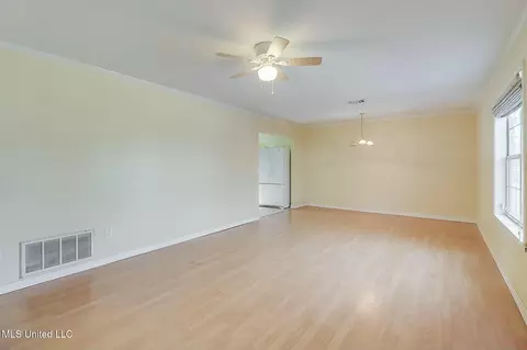 Living - 207 Gates Ave, Long Beach, MS 39560 photo 3 of 3