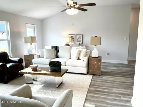Living - 13917 Ruby Ln, Biloxi, MS 39532 photo 6 of 6