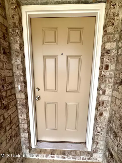 Entry Way - 13917 Ruby Ln, Biloxi, MS 39532 photo 1 of 9