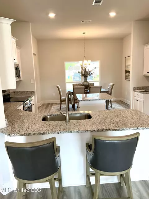 Kitchen - 13917 Ruby Ln, Biloxi, MS 39532 photo 5 of 5