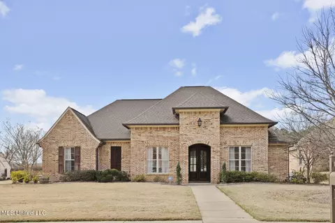 208 Stone Creek Dr, Madison, MS 39110