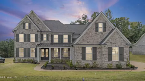 9549 Mcelroy Farms Dr, Olive Branch, MS 38654