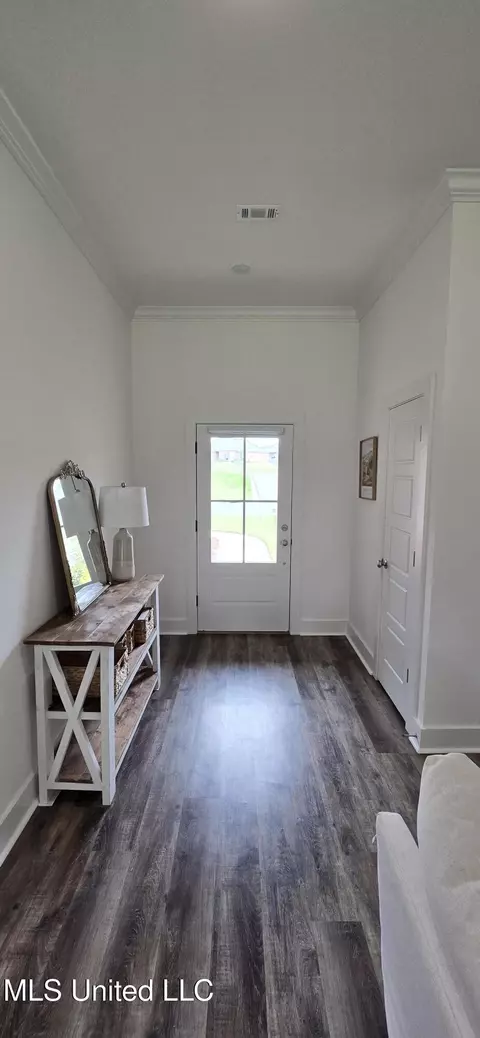 146 Shelby Mae Cir, Brandon, MS 39042 photo 2