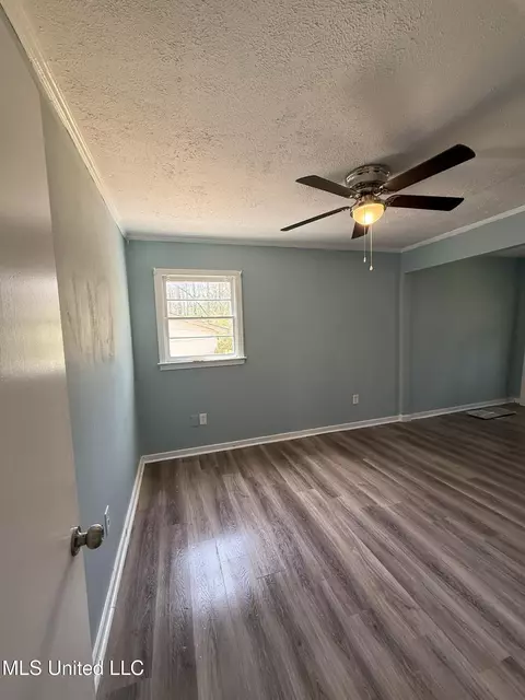 312 E Leavell Woods Dr, Jackson, MS 39212 photo 14