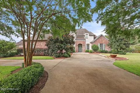 100 Indian Creek Blvd, Flowood, MS 39232