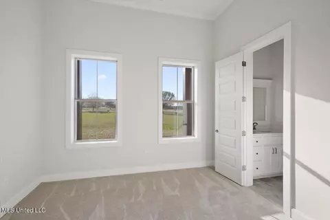 Bedroom - 136 Meadow Oaks Ln, Jackson, MS 39209 photo 3 of 4